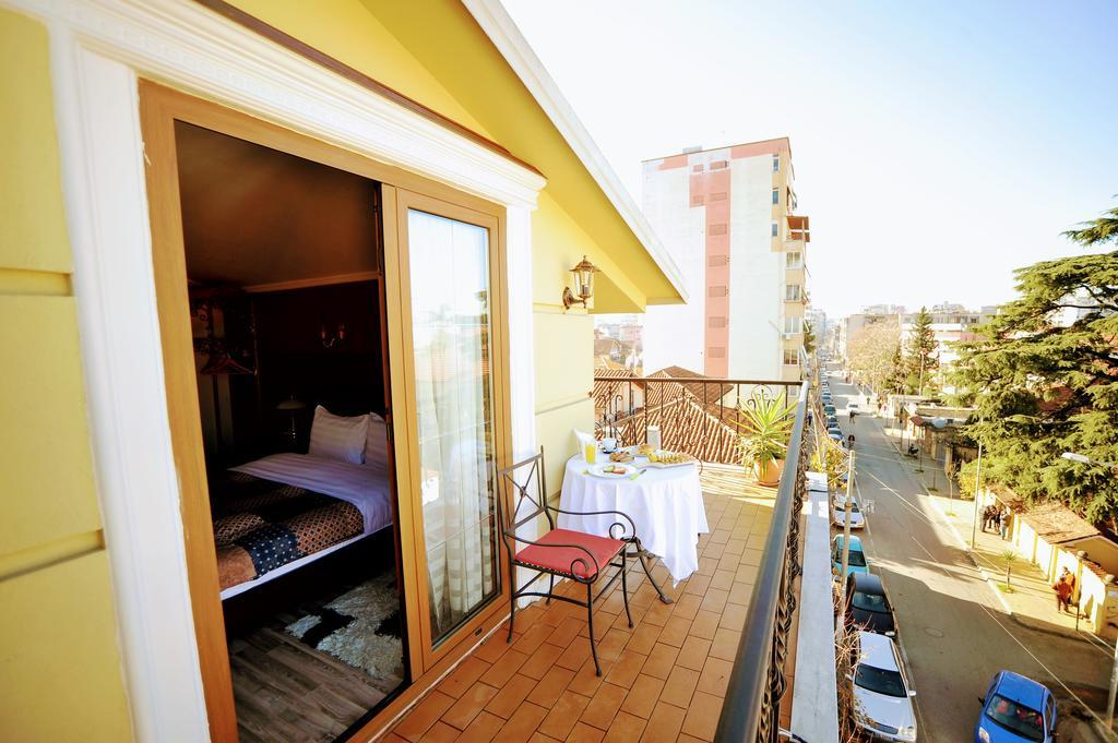 Dream Hotel Τίρανα Εξωτερικό φωτογραφία