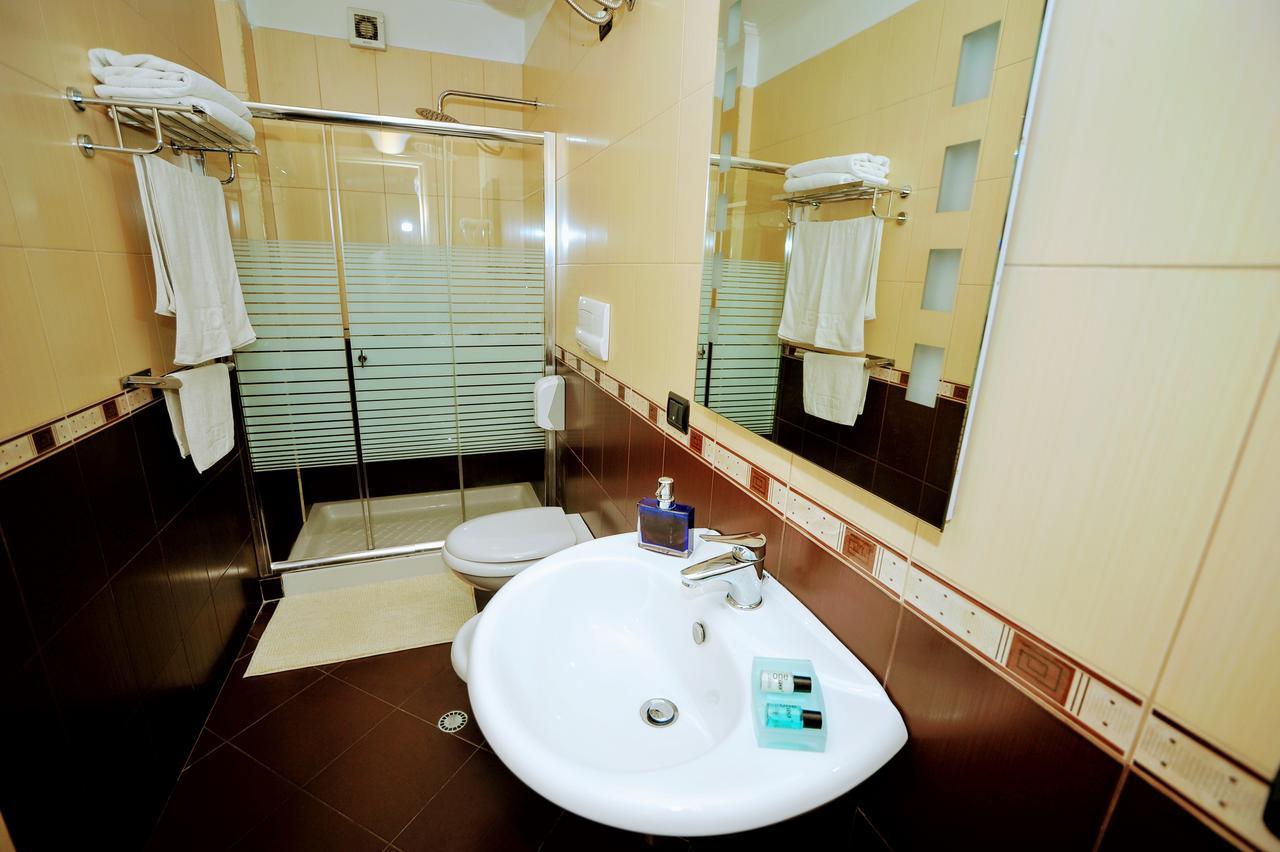 Dream Hotel Τίρανα Εξωτερικό φωτογραφία